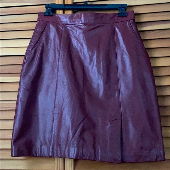 Very nice and quality leather skirt - Picture 1 of 5